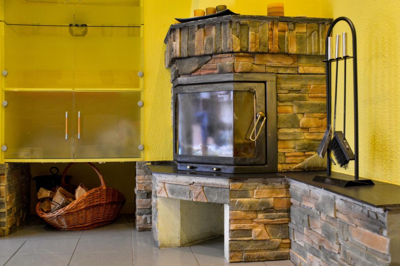 Afrodite Apartmanhaz Eger Ngoại thất bức ảnh